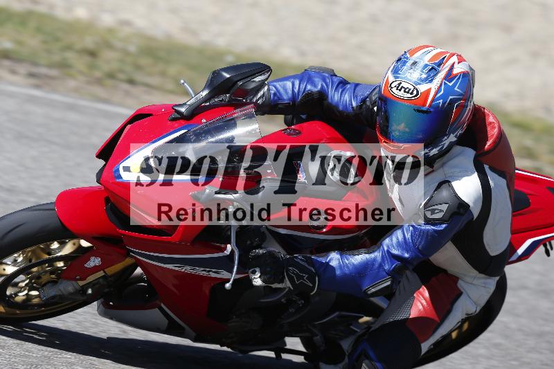 /07 09.04.2026 Cornu Master School ADR/Gruppe rot/7